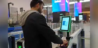 Migracheck: así puedes agilizar el control migratorio en el nuevo aeropuerto Jorge Chávez si deseas viajar al extranjero este 2025 Migracheck: así puedes agilizar el control migratorio en el nuevo aeropuerto Jorge Chávez si deseas viajar al extranjero este 2025