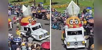 ‘Papamóvil’ se lució en desfile de alegorías en Cusco y usuarios reaccionan: “De Perú para el Vaticano”
