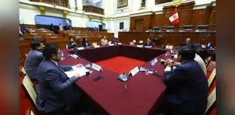 Comisión de Fiscalización vota informes sobre cirugía de Dina Boluarte y presunta red de prostitución en el Congreso Comisión de Fiscalización vota informes sobre cirugía de Dina Boluarte y presunta red de prostitución en el Congreso