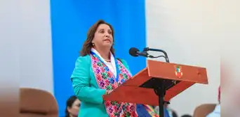 Dina Boluarte de espaldas al país e ignora la crisis de inseguridad ciudadana: "Desde el extranjero nos ven como ejemplo" Dina Boluarte de espaldas al país e ignora la crisis de inseguridad ciudadana: "Desde el extranjero nos ven como ejemplo"