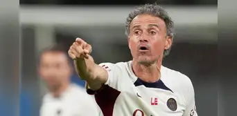 Luis Enrique lanza dura crítica a los campos del Mundial de Clubes: “Esto es una cosa que FIFA tiene que tener en cuenta” Luis Enrique lanza dura crítica a los campos del Mundial de Clubes: “Esto es una cosa que FIFA tiene que tener en cuenta”