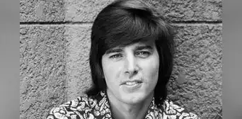 Muere Bobby Sherman, el ídolo adolescente de los años 60 tras una dura batalla contra el cáncer en fase 4 Muere Bobby Sherman, el ídolo adolescente de los años 60 tras una dura batalla contra el cáncer en fase 4