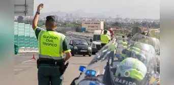 Multas de hasta 30.000 euros por coche con más de dos ocupantes: la nueva medida de la DGT en España Multas de hasta 30.000 euros por coche con más de dos ocupantes: la nueva medida de la DGT en España