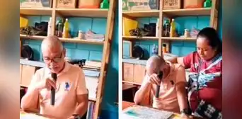 Maestro llora al pasar lista y recordar que su alumno ausente en su clase falleció en un accidente en el río Maestro llora al pasar lista y recordar que su alumno ausente en su clase falleció en un accidente en el río