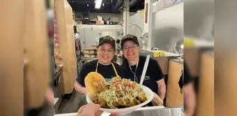 Venezolanas triunfan en Estados Unidos con negocio que reinventa platos típicos: “No hay gente que no le guste la arepa” Venezolanas triunfan en Estados Unidos con negocio que reinventa platos típicos: “No hay gente que no le guste la arepa”