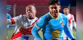 ¡Dura derrota! Bolívar cayó goleado ante Nacional Potosí por la Copa Paceña 2025 de Bolivia