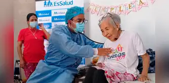 Asegurados de EsSalud podrían afiliar a sus padres adultos mayores de 60 años al seguro social: ¿qué dice el proyecto de Ley del Congreso? Asegurados de EsSalud podrían afiliar a sus padres adultos mayores de 60 años al seguro social: ¿qué dice el proyecto de Ley del Congreso?