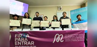 "Existimos y tenemos derechos": organizaciones trans recolectan firmas contra ley que restringe el uso de baños públicos "Existimos y tenemos derechos": organizaciones trans recolectan firmas contra ley que restringe el uso de baños públicos