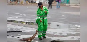 Trabajadora de limpieza muere durante su trabajo por la ola de calor en España: colapsó bajo temperaturas extremas de Barcelona Trabajadora de limpieza muere durante su trabajo por la ola de calor en España: colapsó bajo temperaturas extremas de Barcelona
