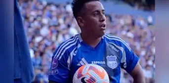 Nuevo DT de Christian Cueva impacta al hablar del plan con el peruano en plena crisis de Emelec: "La intención era..." Nuevo DT de Christian Cueva impacta al hablar del plan con el peruano en plena crisis de Emelec: "La intención era..."
