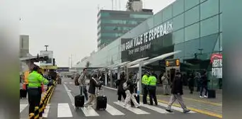 Gobierno evalúa reabrir antiguo aeropuerto Jorge Chávez y conectarlo con el nuevo terminal por monorrieles Gobierno evalúa reabrir antiguo aeropuerto Jorge Chávez y conectarlo con el nuevo terminal por monorrieles