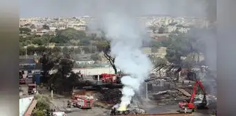 Dos explosiones en una estación de servicio en Roma deja al menos 27 heridos tras choque de camión cisterna Dos explosiones en una estación de servicio en Roma deja al menos 27 heridos tras choque de camión cisterna