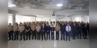 Más de 200 efectivos policiales de Sullana, Talara y Ayabaca fueron capacitados sobre flagrancia delictiva Más de 200 efectivos policiales de Sullana, Talara y Ayabaca fueron capacitados sobre flagrancia delictiva