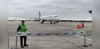 Retornan los vuelos nocturnos en el aeropuerto de Piura Retornan los vuelos nocturnos en el aeropuerto de Piura