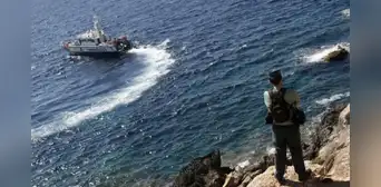 Hallan muertos a migrantes en una embarcación en España: investigan un posible asesinato Hallan muertos a migrantes en una embarcación en España: investigan un posible asesinato