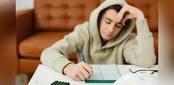 Sufrir del síndrome de agotamiento, 'burn out', podría desencadenar adicción a sustancias o videojuegos, según especialistas de la salud mental Sufrir del síndrome de agotamiento, 'burn out', podría desencadenar adicción a sustancias o videojuegos, según especialistas de la salud mental