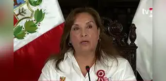Dina Boluarte no retrocede y defiende su aumento de sueldo : “Nadie está actuando al margen de la ley”