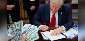 El sol cierra estable pese a presión del dólar y nuevos aranceles de Trump El sol cierra estable pese a presión del dólar y nuevos aranceles de Trump