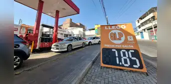 Arequipa: GLP empieza a escasear y sube de precio por bloqueo minero en la Panamericana Sur Arequipa: GLP empieza a escasear y sube de precio por bloqueo minero en la Panamericana Sur