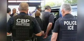 ICE podría deportar a inmigrantes con Green Card en EEUU tras fuerte advertencia del CBP
