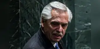 Justicia argentina procesa a Alberto Fernández por presunta corrupción con un perjuicio de US$ 300 millones Justicia argentina procesa a Alberto Fernández por presunta corrupción con un perjuicio de US$ 300 millones