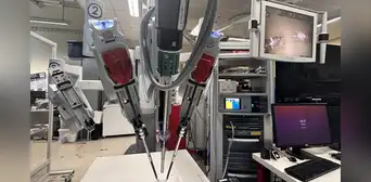 Con entrenamientos de videos y ChatGPT, un robot marca hito en la medicina al extirpar una vesícula sin ayuda humana Con entrenamientos de videos y ChatGPT, un robot marca hito en la medicina al extirpar una vesícula sin ayuda humana