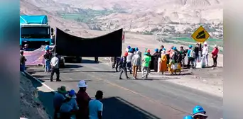 Arequipa: paro de mineros deja el primer fallecido tras enfrentamiento con la Policía Arequipa: paro de mineros deja el primer fallecido tras enfrentamiento con la Policía