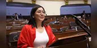 Congresista Kelly Portalatino renuncia de forma inesperada a la bancada de Perú Libre