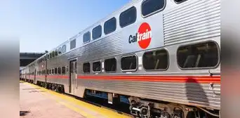 Ferrovías Central Andina pide subsidio para operar el tren Lima–Chosica con solo una parte de los trenes donados