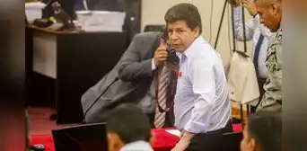 Pedro Castillo protesta en juicio por golpe de Estado: "Este Congreso nunca se cerró y el día de hoy sostiene a un Gobierno asesino"