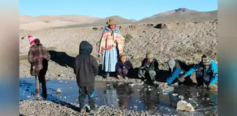 Frío mató a cuatro niños por neumonía y afecta a ancianos en zonas altas de Puno Frío mató a cuatro niños por neumonía y afecta a ancianos en zonas altas de Puno