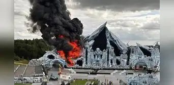 Escenario principal del festival Tomorrowland en Bélgica se incendia horas antes de comenzar evento Escenario principal del festival Tomorrowland en Bélgica se incendia horas antes de comenzar evento
