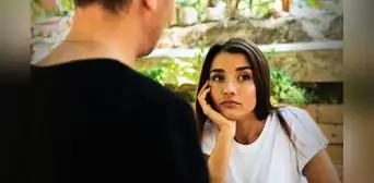 Psiquiatra del Minsa revela el verdadero significado de desviar la mirada durante una conversación: "Puede ser inconsciente o intencional"