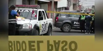 Hieren a cambista en Arequipa para robarle 30 mil dólares: PNP detuvo a dos sospechosos Hieren a cambista en Arequipa para robarle 30 mil dólares: PNP detuvo a dos sospechosos