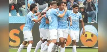 En medio de crisis, Sporting Cristal ganó, gustó y goleó a Alianza Universidad en el Alberto Gallardo En medio de crisis, Sporting Cristal ganó, gustó y goleó a Alianza Universidad en el Alberto Gallardo