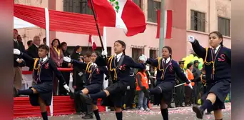 Desfile escolar por Fiestas Patrias 2025: todos los pasacalles en distritos de Lima, cierre de vías y más