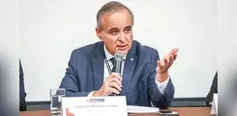 Ministro Jorge Montero justifica su participación en chat con mineros informales: "Necesito estar informado" Ministro Jorge Montero justifica su participación en chat con mineros informales: "Necesito estar informado"