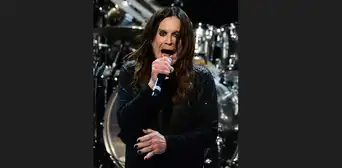 Furia, oscuridad y actitud: Ozzy Osbourne (1948 – 2025)