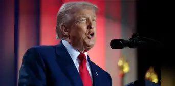 Donald Trump asegura que habló con los líderes de Camboya y Tailandia para exigir un inmediato alto al fuego Donald Trump asegura que habló con los líderes de Camboya y Tailandia para exigir un inmediato alto al fuego