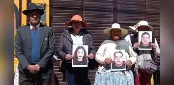 Puno: aymaras advierten que expulsarán a policías si no encarcelan a agentes PNP que asaltaron a comunero