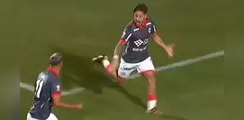 Alejandro Hohberg cumplió la ley del ex y le arruinó a Universitario un triunfo al último minuto: anotó golazo para el 1-1 de Cienciano Alejandro Hohberg cumplió la ley del ex y le arruinó a Universitario un triunfo al último minuto: anotó golazo para el 1-1 de Cienciano