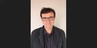 Javier Cercas: "Compadezco al escritor que, por tener éxito, se cree superior a los otros" Javier Cercas: "Compadezco al escritor que, por tener éxito, se cree superior a los otros"