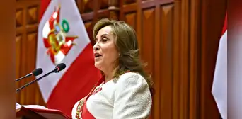 Dina Boluarte termina su mensaje a la nación saltándose unas 15 páginas del discurso