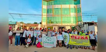 Justicia peruana le da la espalda a comunidades nativas: revocan sentencia que reconoce sus territorios Justicia peruana le da la espalda a comunidades nativas: revocan sentencia que reconoce sus territorios