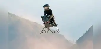 La moto voladora es real: despega sin problemas y puede alcanzar velocidades de hasta 200 km/h La moto voladora es real: despega sin problemas y puede alcanzar velocidades de hasta 200 km/h