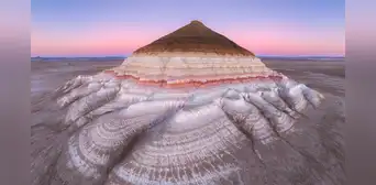 La impresionante formación geológica que estuvo sumergida bajo un antiguo océano y hoy emerge como una atracción turística