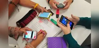 Finlandia sorprende al restringir el uso de celulares en escuelas tras caer en el ranking de educación de la OCDE Finlandia sorprende al restringir el uso de celulares en escuelas tras caer en el ranking de educación de la OCDE