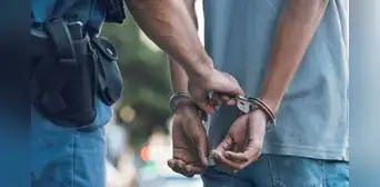 Detienen a banda delictiva venezolana que secuestraba turistas brasileños en Chile: integrante seducía a víctimas y lo extorsionaban Detienen a banda delictiva venezolana que secuestraba turistas brasileños en Chile: integrante seducía a víctimas y lo extorsionaban
