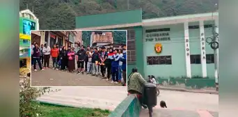 Joven resulta herido de bala durante operativo policial: pobladores denuncian abuso de autoridad Joven resulta herido de bala durante operativo policial: pobladores denuncian abuso de autoridad