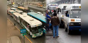 El negocio de la informalidad: 25.000 vehículos que fueron llevados al depósito siguen circulando en Lima y Callao